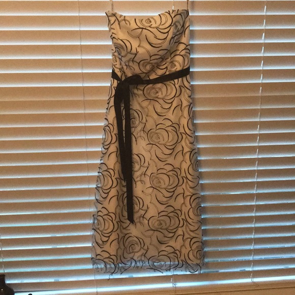 David’s Bridal strapless dress - Picture 1 of 2